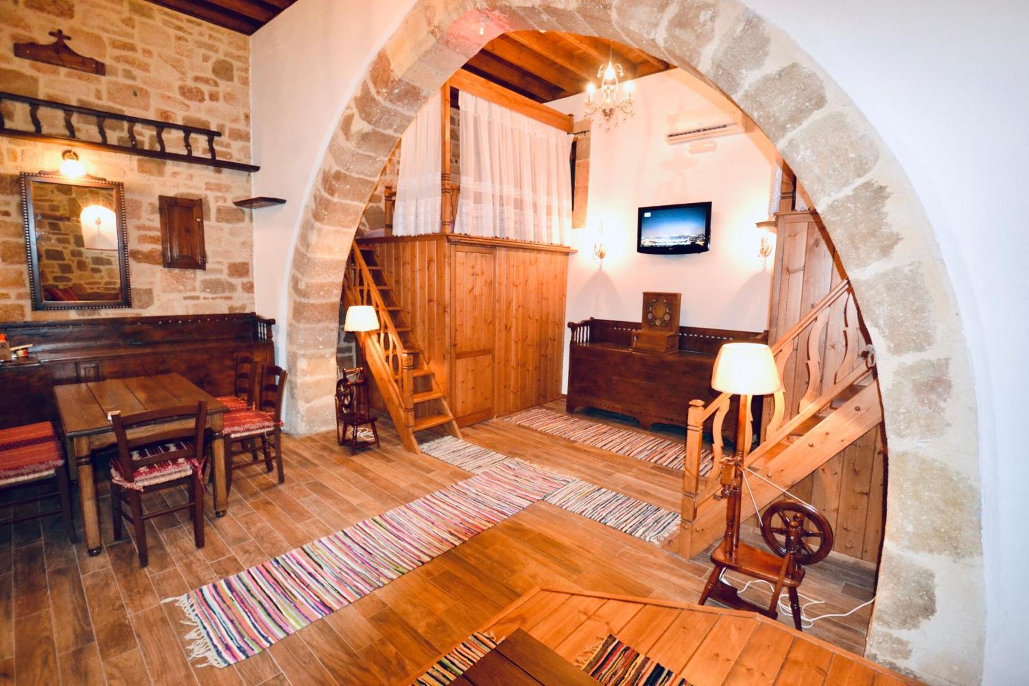 Villa Patitiri Traditional House With Hot Tub Арханґелос Екстер'єр фото