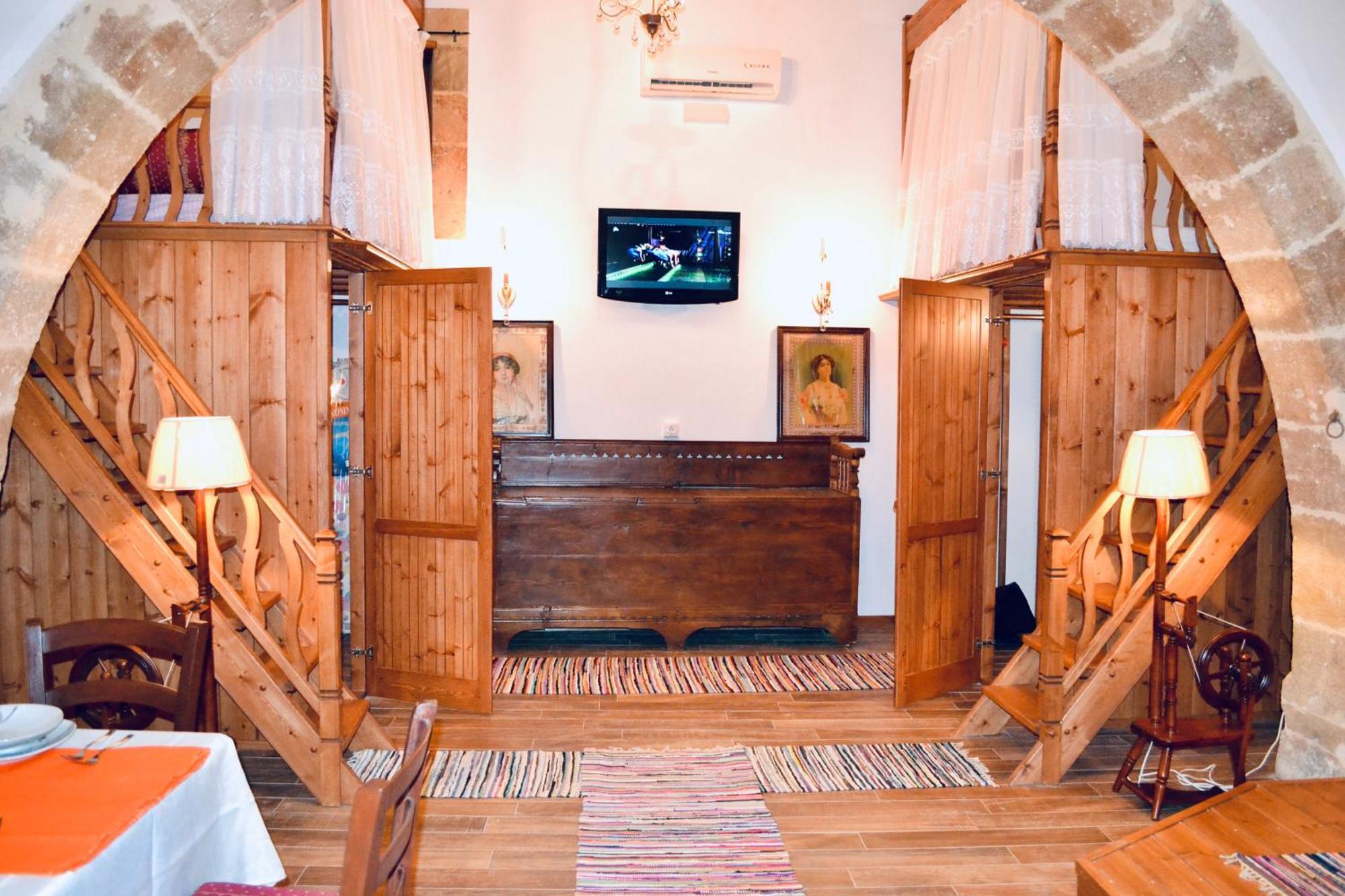Villa Patitiri Traditional House With Hot Tub Арханґелос Екстер'єр фото